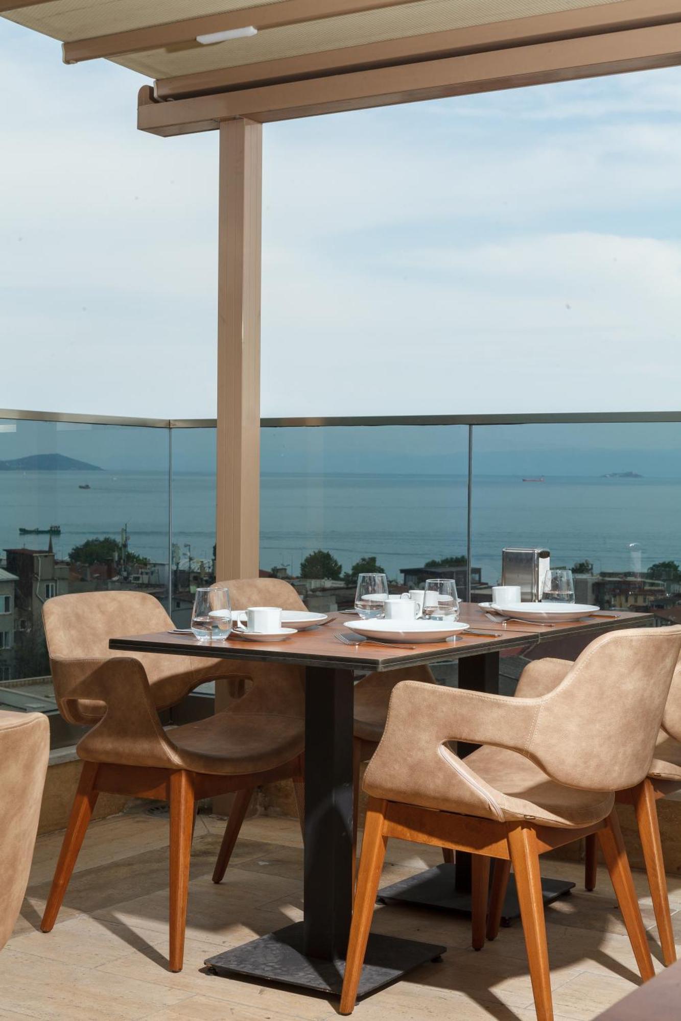 Belmond Hotel Istanbul Exterior photo